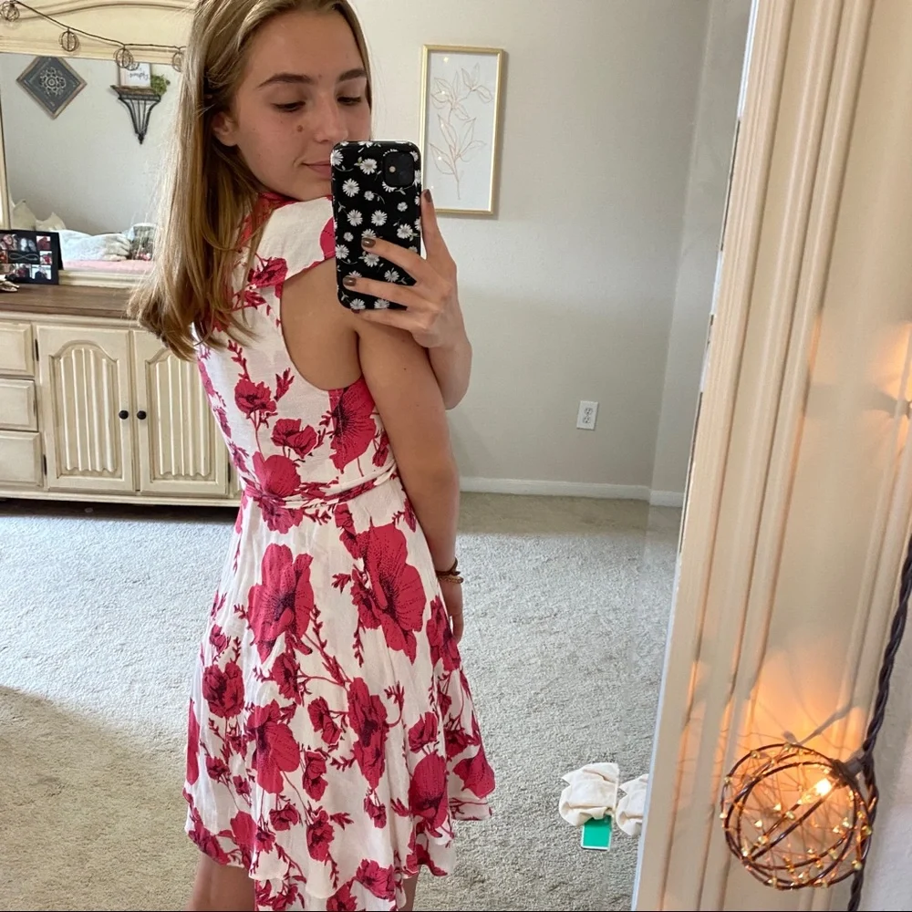 FREE PEOPLE WRAP FLORAL DRESS - Picture 9 of 10